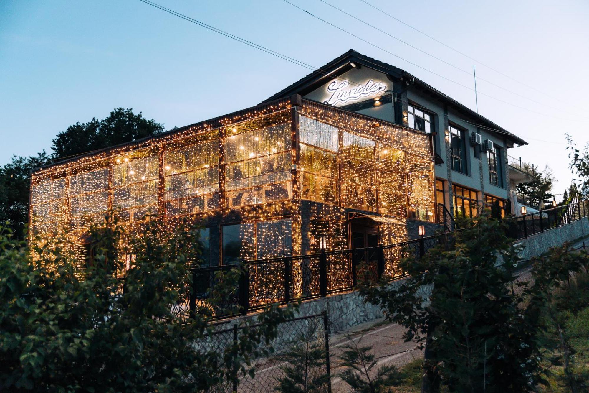 L'Invidia Novaci-Străini Exterior foto